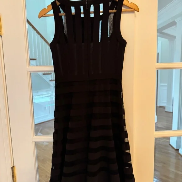 Sleeveless Banded Cocktail Dress Shape Midi Polka Dot Mesh, Black, SZ 00 - Picture 7 of 8